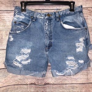 Wrangler | Women’s | Distressed Blue Jean Shorts | Size 31